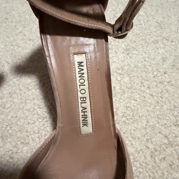 Manolo Blahnik Lausam Suede Block Heel Ankle Strap Shoes - Picture 3 of 12